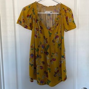Old Navy maternity blouse, LIKE NEW